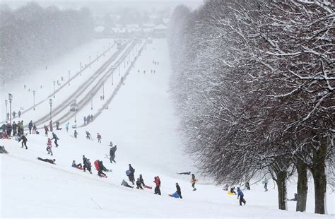 In pictures: snowy Belfast scenes over the years - Belfast Live