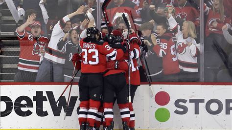 With Speed, the Devils Get to Second Round of NHL Playoffs - The New ...