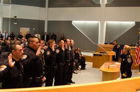 Hayward Police Department get seven new officers Thursday afternoon ...