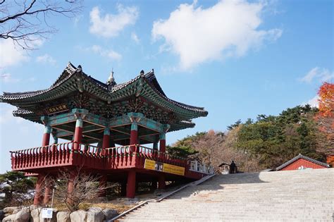 the-bulguksa-temple-1430444_1920 - Go Asia