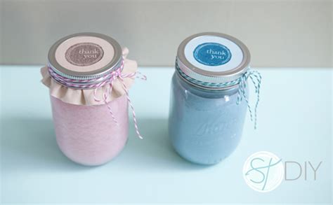 How to make DIY mason jar candles