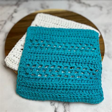 How to Make the Beginner Half Double Crochet Dishcloth - Free Pattern ...