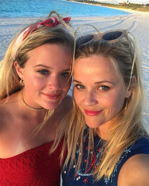 Reese Witherspoon Gave Her Daughter Ava 18 Letters for Her 18th Birthday