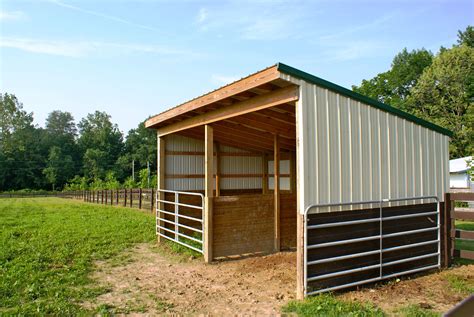 My run-in shed is designed like this, but I have a third stall where I ...