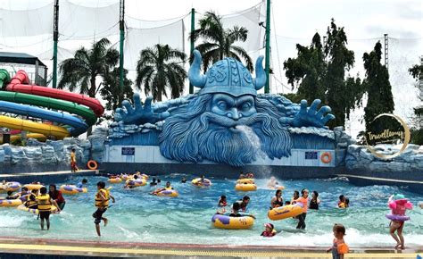 Pondok Indah Water Park, Kolam Renang Favorit di Jakarta Selatan ...