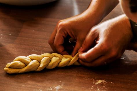 Best Challah Bread: How To Braid - Butter N Thyme