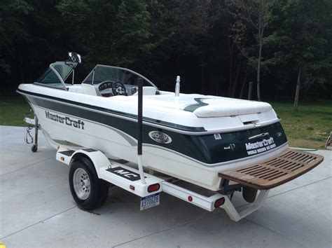 Mastercraft Prostar 205V 2000 for sale for $18,000 - Boats-from-USA.com