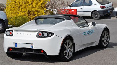 Tesla's Original Roadster: Price, Specs And Range Of The, 49% OFF