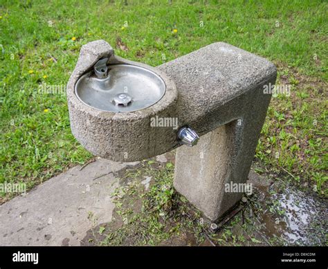 public drinking water fountain in the park Stock Photo - Alamy