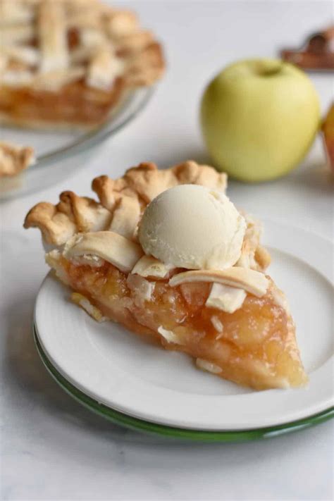 Homemade Apple Pie Recipe | My Sweet Precision