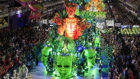 About the Rio Carnival Costumes