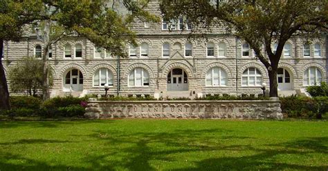 Tulane University - Niche