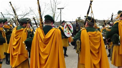 Ancient Order of Hibernians Pipes and Drums ~ 2016 Mystic Irish Parade ...