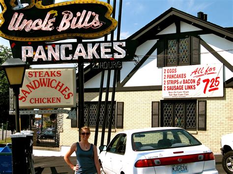 the feather files: St. Louis Site: Uncle Bill's Pancake House