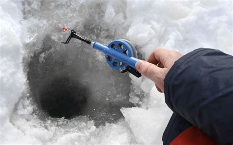 Safe Ice Fishing Tips | KVSH