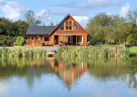 Lake District Fishing Lodges - Bassenthwaite Lakeside Lodges In ...