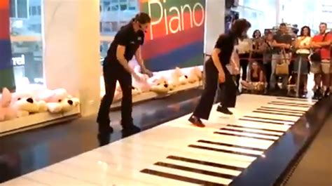 They Stepped On “Floor Piano,” Seconds Later Entire Store Stopped ...