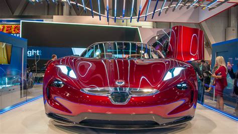 Fisker EMotion debuts at CES, promised for 2019 with 400-mile range