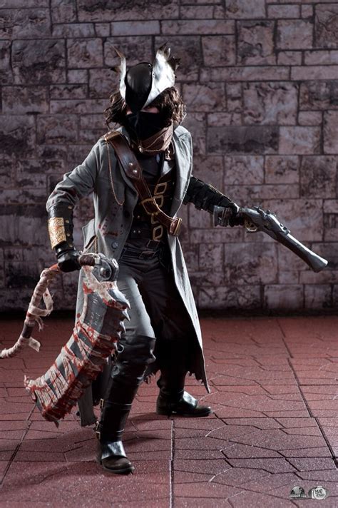 Bloodborne Hunter Cosplay | Bloodborne cosplay, Bloodborne, Best cosplay