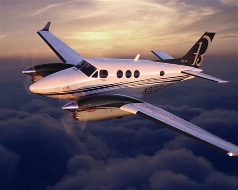 Beechcraft King Air Wallpapers - Top Free Beechcraft King Air ...