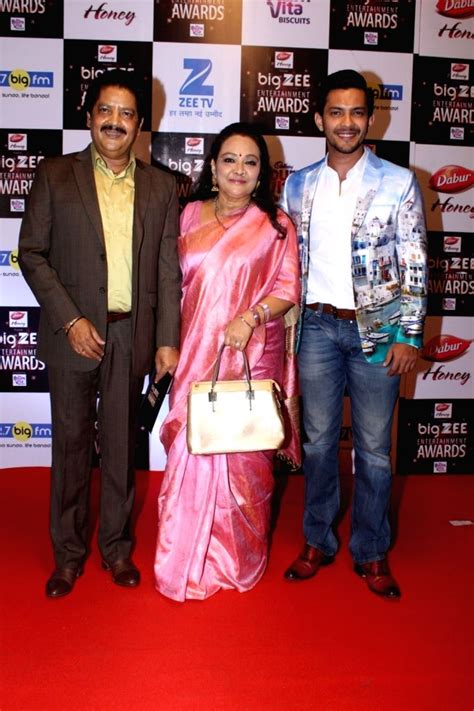 Big Zee Entertainment Awards 2017 - Udit Narayan