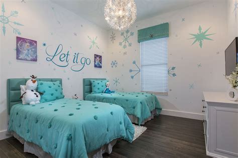 Frozen themed bedroom | Frozen bedroom, Frozen inspired bedroom, Frozen ...