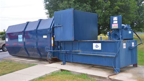 Commercial Compactor Washing In Grand Rapids, MI