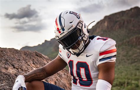 Nike’s new approach to college football uniforms: clean and simple | by ...