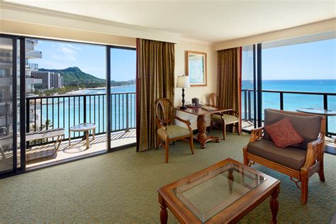 Outrigger Waikiki Beach Resort | Go Hawaii