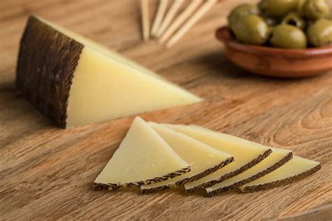 Manchego Fresco | Local Cheese From Castilla-La Mancha, Spain