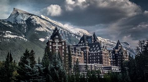 Fairmont Banff Springs, 4 Star Luxury Castle Hotel With A Haunted Past