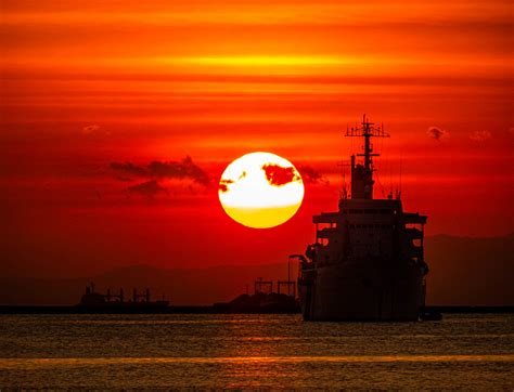 Manila Bay Sunset | Looking westward across Manila Bay towar… | Flickr