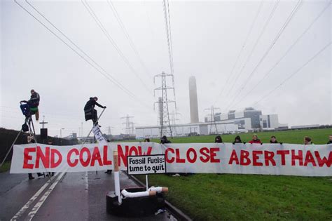 Press Release: Aberthaw coal-fired power station blockaded in air ...