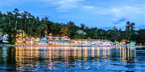 Lake Winnipesaukee Waterfront Resort Vacations & Getaways | The NASWA ...