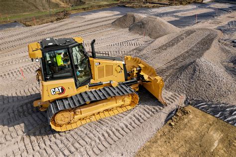 New Cat® D4 Dozer offers better visibility, more productivity-boosting ...