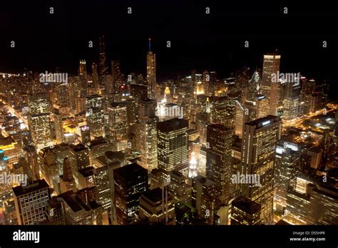 DOWNTOWN LOOP SKYLINE CHICAGO ILLINOIS USA Stock Photo - Alamy