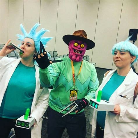 Rick and Morty cosplay. May 2017 Phoenix Comicon. #rickandmorty # ...