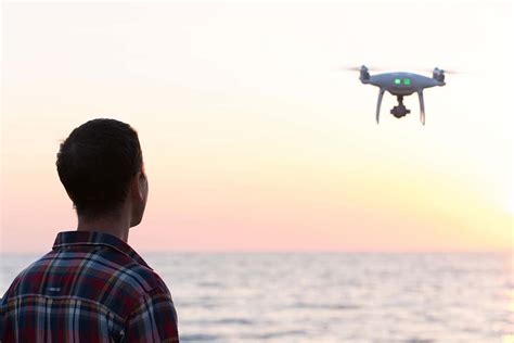 A mind-reading headset lets people fly drones using their thoughts ...