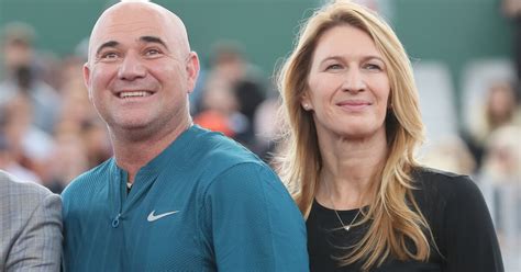 Andre Agassi and Steffi Graf pose together: rare official release of ...