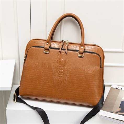 Luxury Designer Leather Briefcase | semashow.com