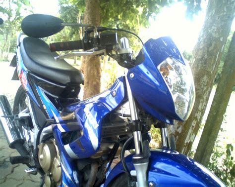 Modified Suzuki Raider 150 from Thailand by Yoomx - MotoMalaya