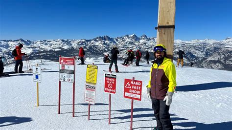 Skiing in Mammoth - YouTube