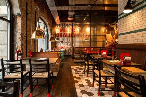 Pin by Luke Huang on Restaurant | Pizzeria design, Bar design ...