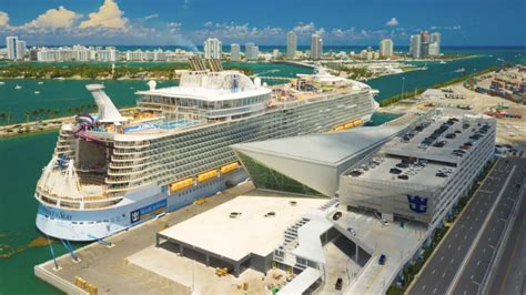 Royal Caribbean Advises Guests on Parking Issues at Florida Port