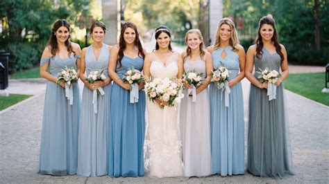 7 Tips for Choosing Timeless Bridesmaid Dresses