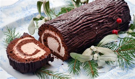 Yule Log Cake – The Gypsy Chef