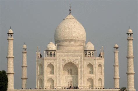 Magnificent Taj Mahal Tour With Boat Ride in River Yamuna