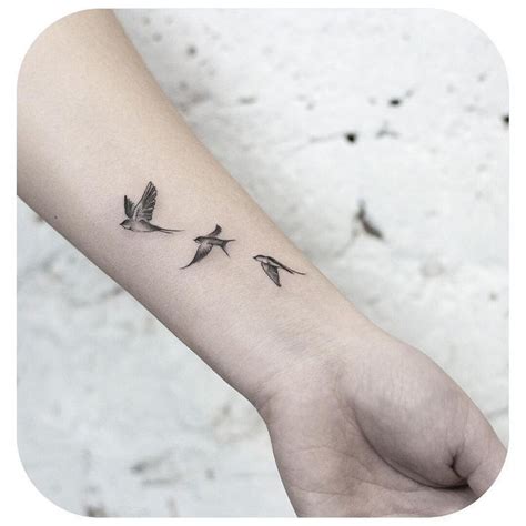 #Tattoos #Ale #Small #Tattoo #Models Small Tattoo Models Schwalben ...