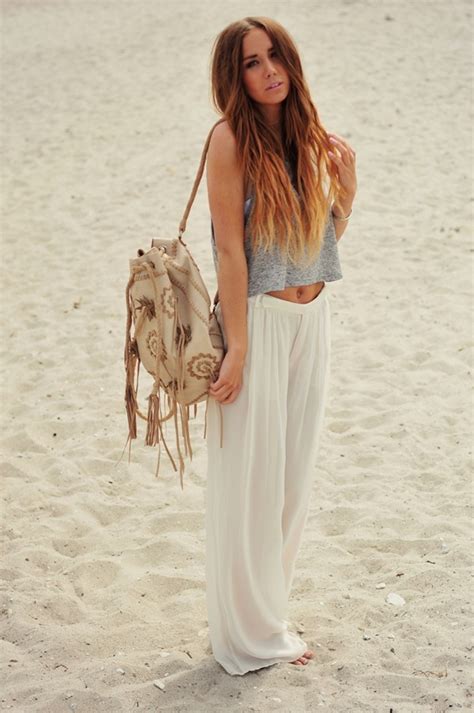 50 Appealing Beach Party Outfits Ideas to Rule it