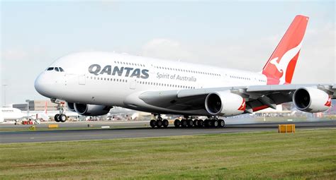 Qantas A380 First Time Landing at Sydney Airport | Aircraft Wallpaper ...